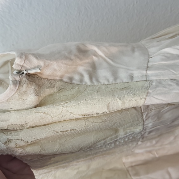 American Eagle Outfitters Ivory Lace Handkerchief Hem Dress - Picture 3 of 8